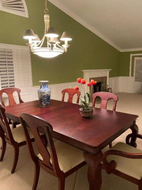 Los Angeles Diamond 5 bedrooms 3 baths near Disneyland